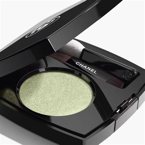 ombre a paupiere chanel|chanel ombre essentielle 220.